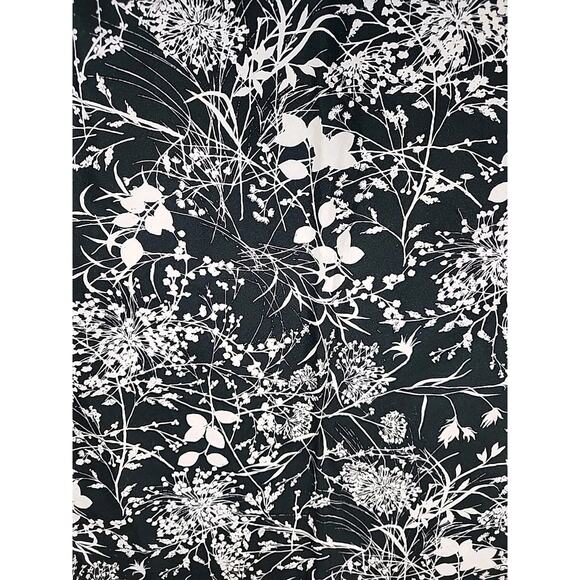 Villager Liz Claiborne Black White Floral Print Midi A-Line Skirt 8 Boho Artsy - Picture 5 of 7